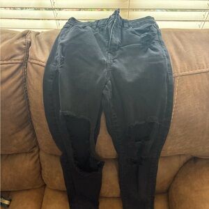 American Eagle Outfitters Black Ripped Skinny Jeans